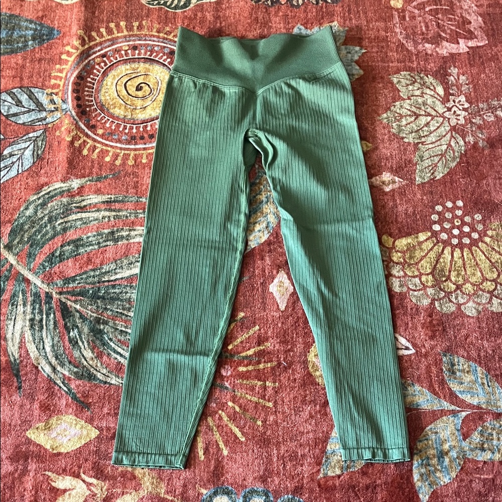 PINK Victoria's Secret Ribbed Green Leggings